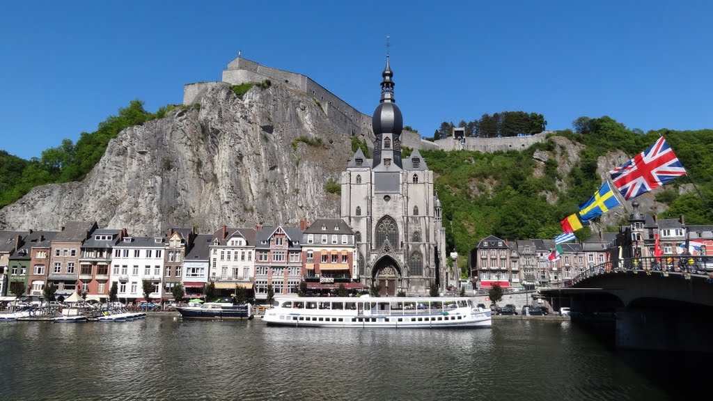 Repas croisière entre Namur et Dinant